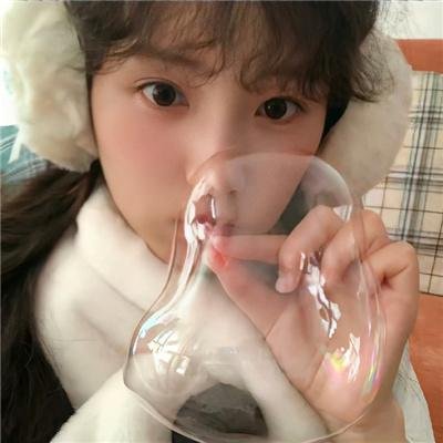 百合绽放